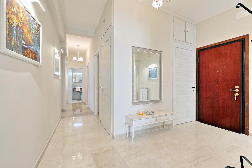 Di 130 M² Con 3 Appartamento *