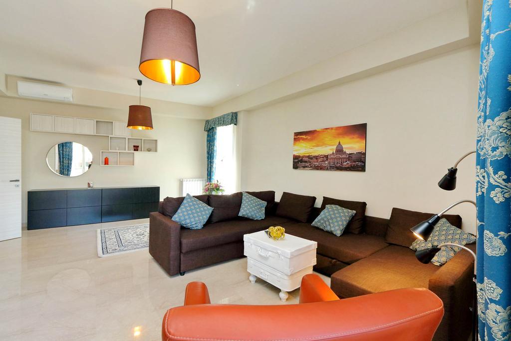 Oksana's Bernadette Apartamento Roma